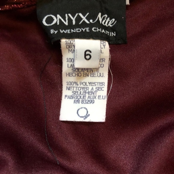 Ladies Formal Dress - Picture 6 of 7